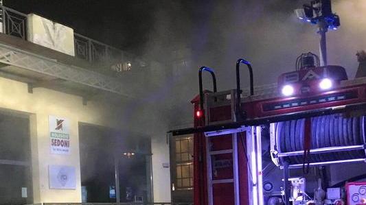 Incendio nella sede dell’Aci È partito da un quadro elettrico