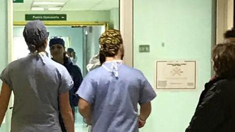 Muore al Sant’Anna dopo due interventi Avvisi di garanzia a quindici medici