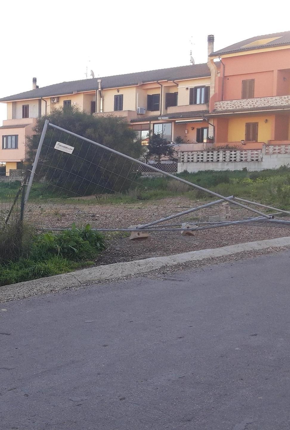 Ripristinato il cancello in via dell’Asfodelo