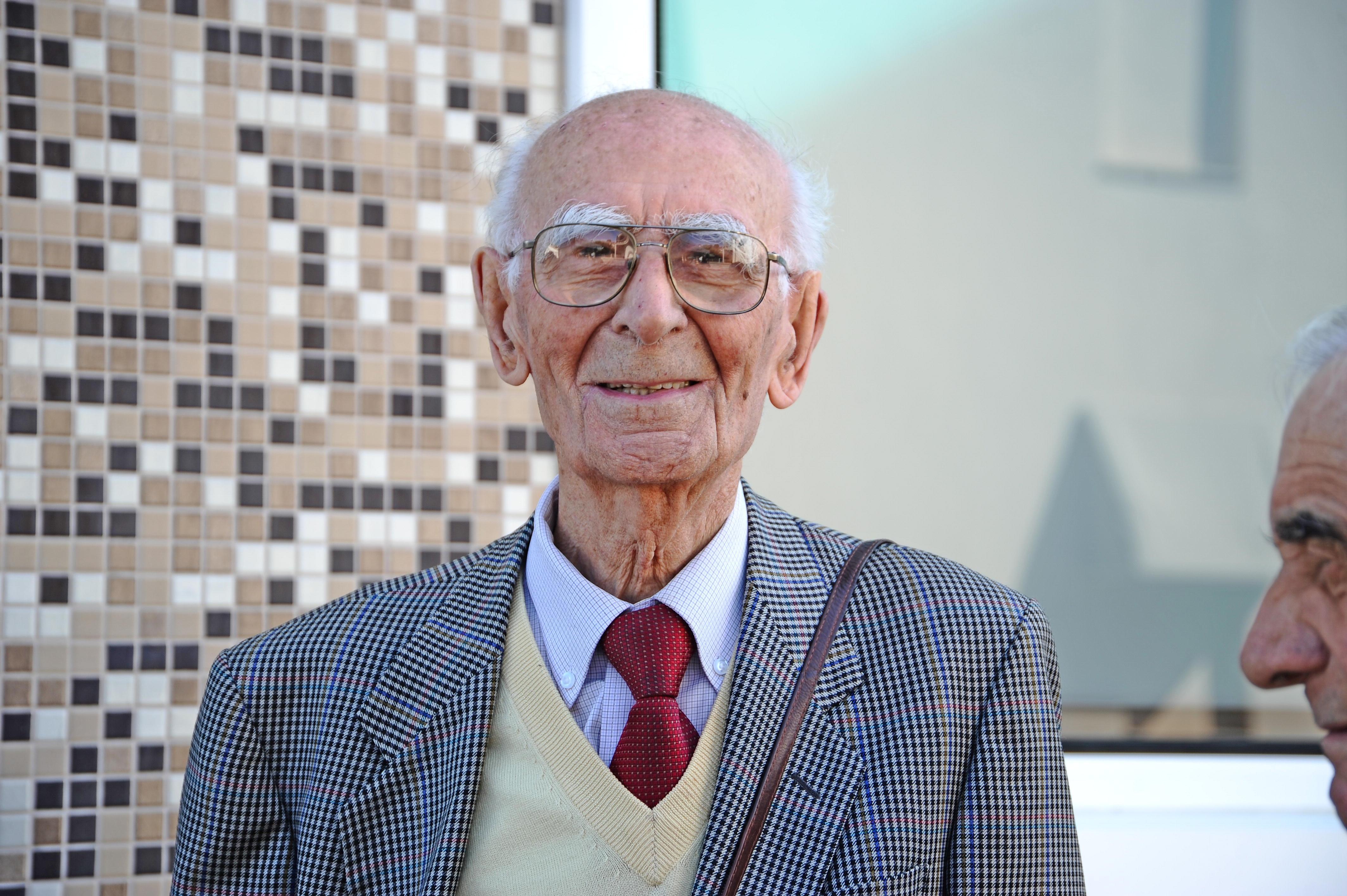 Addio al maestro Giuliani, un’istituzione per Castagneto: "Ironico e adorabile, ci mancherà"