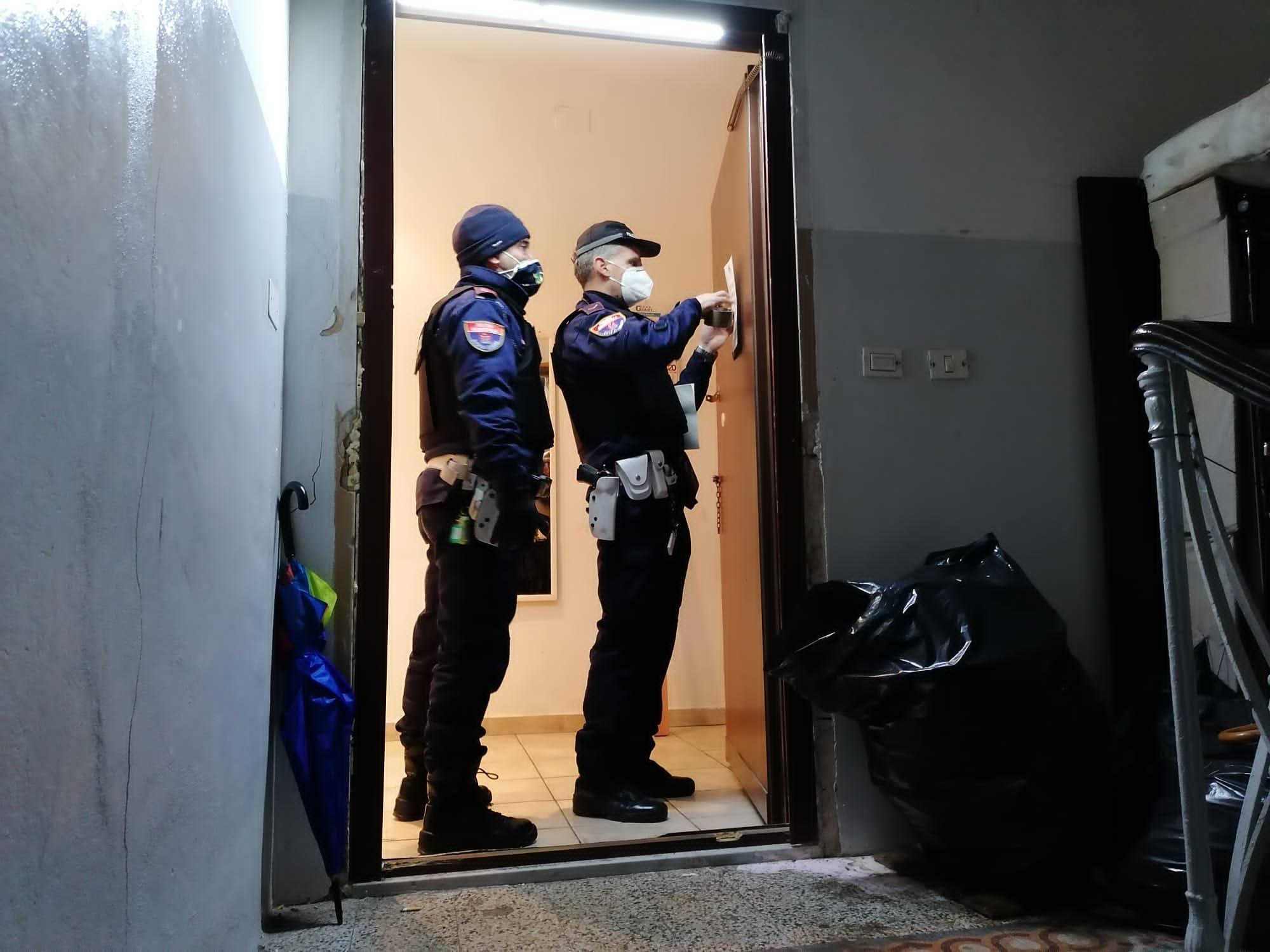 "Lo stabile è pericoloso", a Livorno sgomberato un altro edificio occupato  