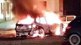 Incendio auto a Fivizzano, esclusa la pista dolosa