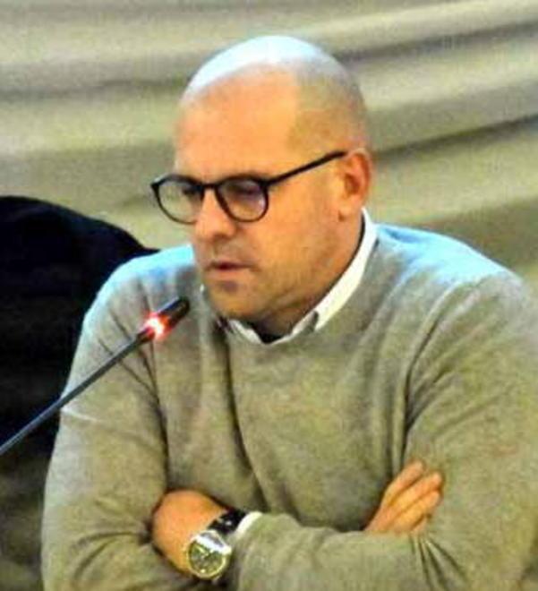 Bilancio, trend entrate in calo ma diminuiscono le uscite