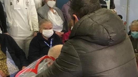 È stata inaugurata la stanza degli abbracci alla residenza assistita