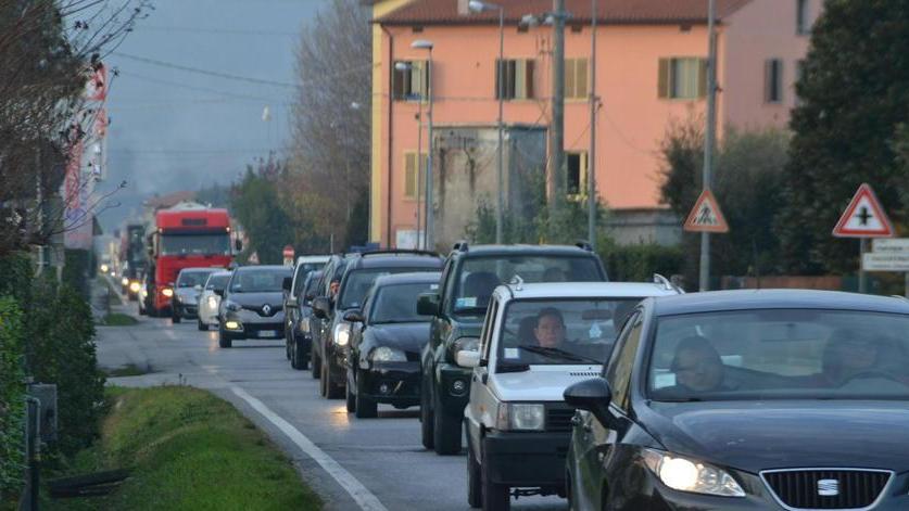 «Aiuti alle attività che si affacciano su viale Europa»