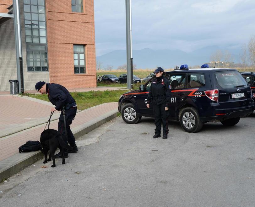 Dietro lo spaccio tra gli studenti una rete di pusher 