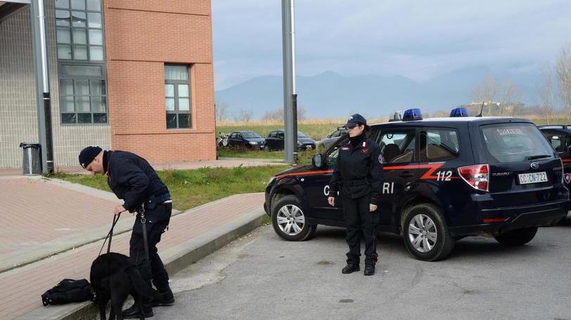 Dietro lo spaccio tra gli studenti una rete di pusher
