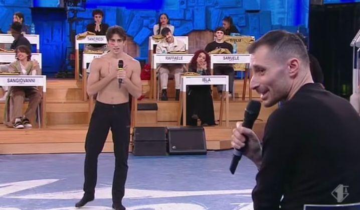 Michele Merola di nuovo ospite ad “Amici” «Affianco un allievo della Cuccarini» 