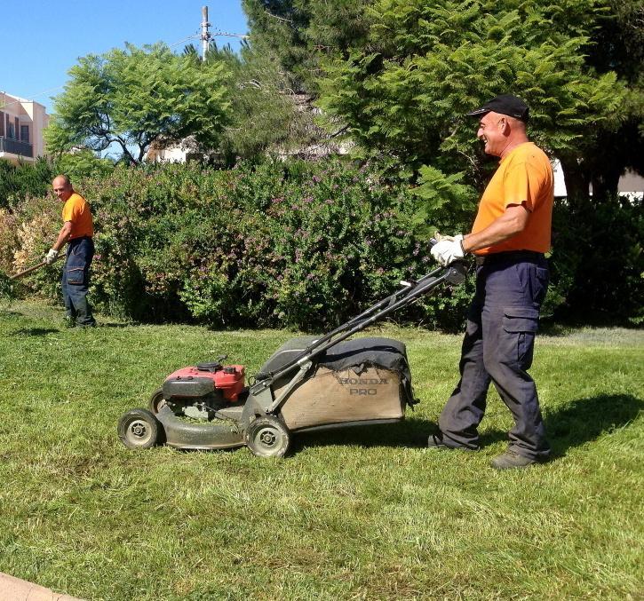 Autisti a Portoscuso, giardinieri a Tortolì 