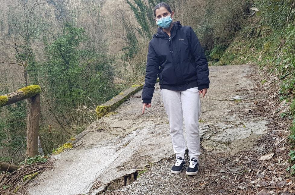 Famiglia isolata da più di un anno: "Anche per l'ambulanza è impossibile arrivare"