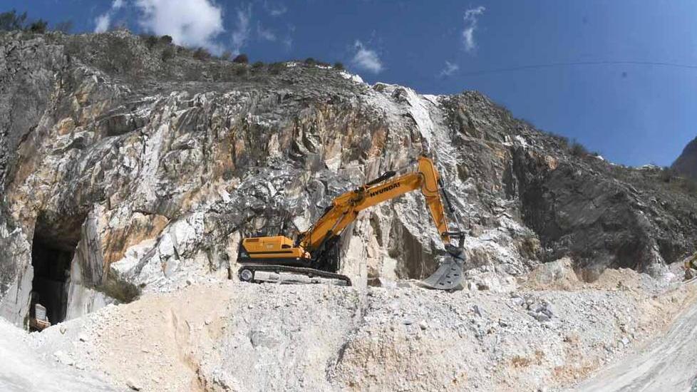 Marmo, la giunta ribatte ai rilievi della Regione