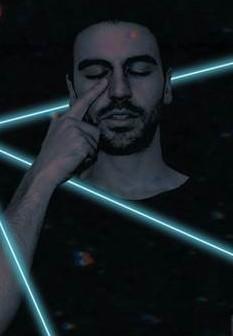Il singolo “Parlo troppo” nuovo brano di Moriel
