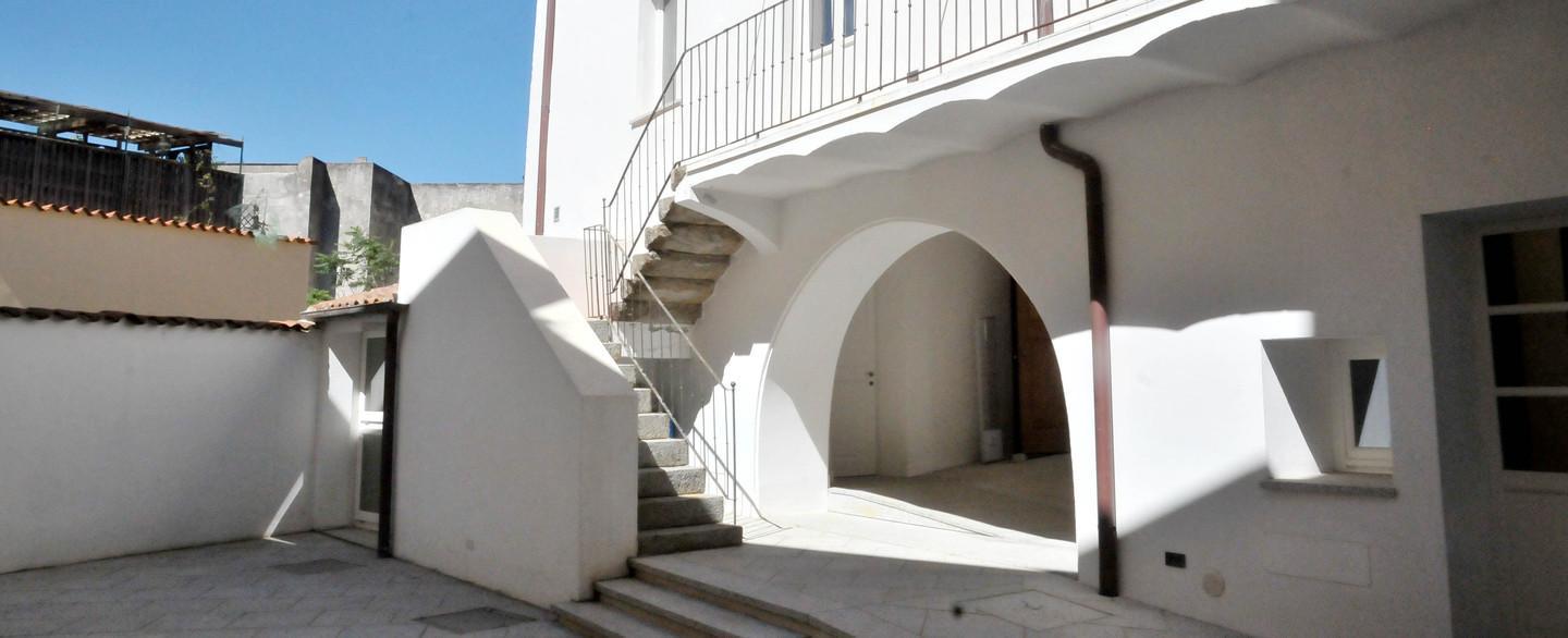 Nuoro, «Casa Satta deve essere un centro studi giuridici» 