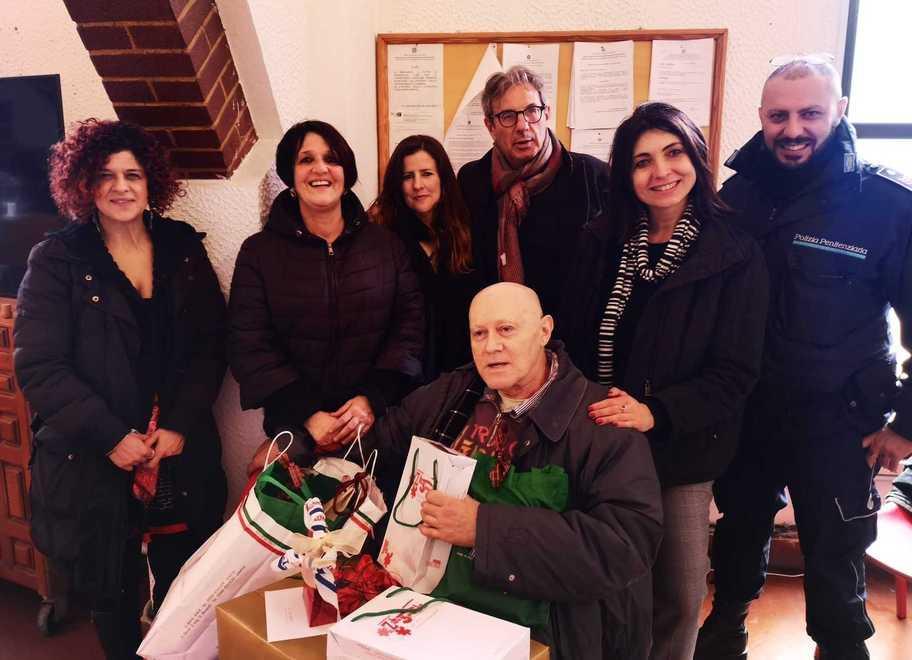 La grande festa per l'educatore in pensione