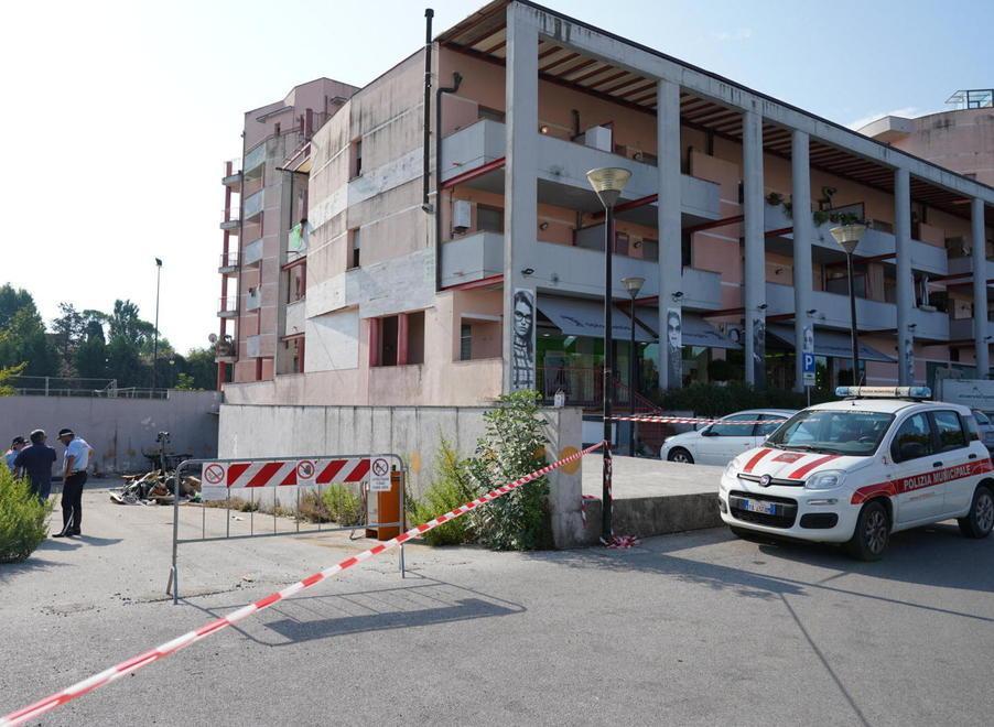 «Vietare l’ingresso al seminterrato del condominio» 