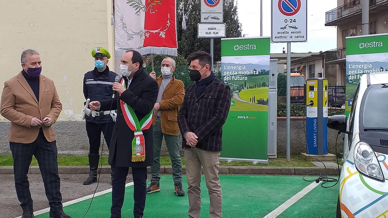 A Montemurlo l'auto elettrica si ricarica gratis per sei mesi