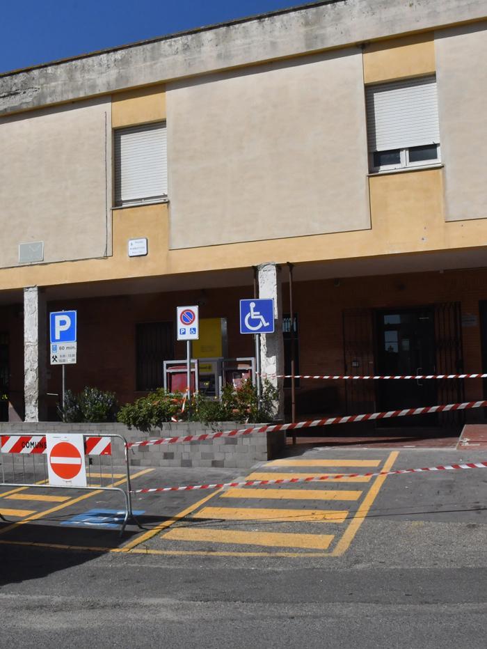 Danni all’edificio, chiuse le Poste 