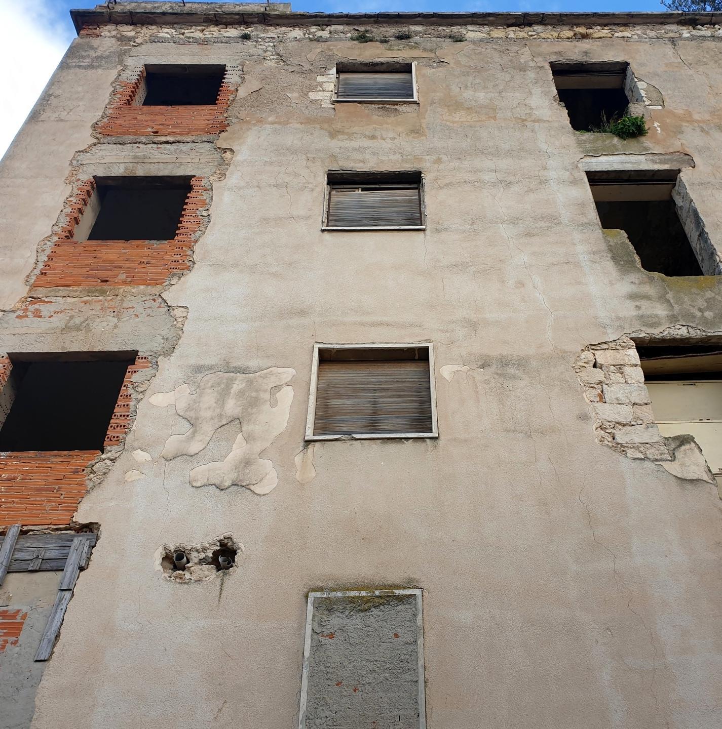 Sassari, «Turritania, sì alla demolizione» 