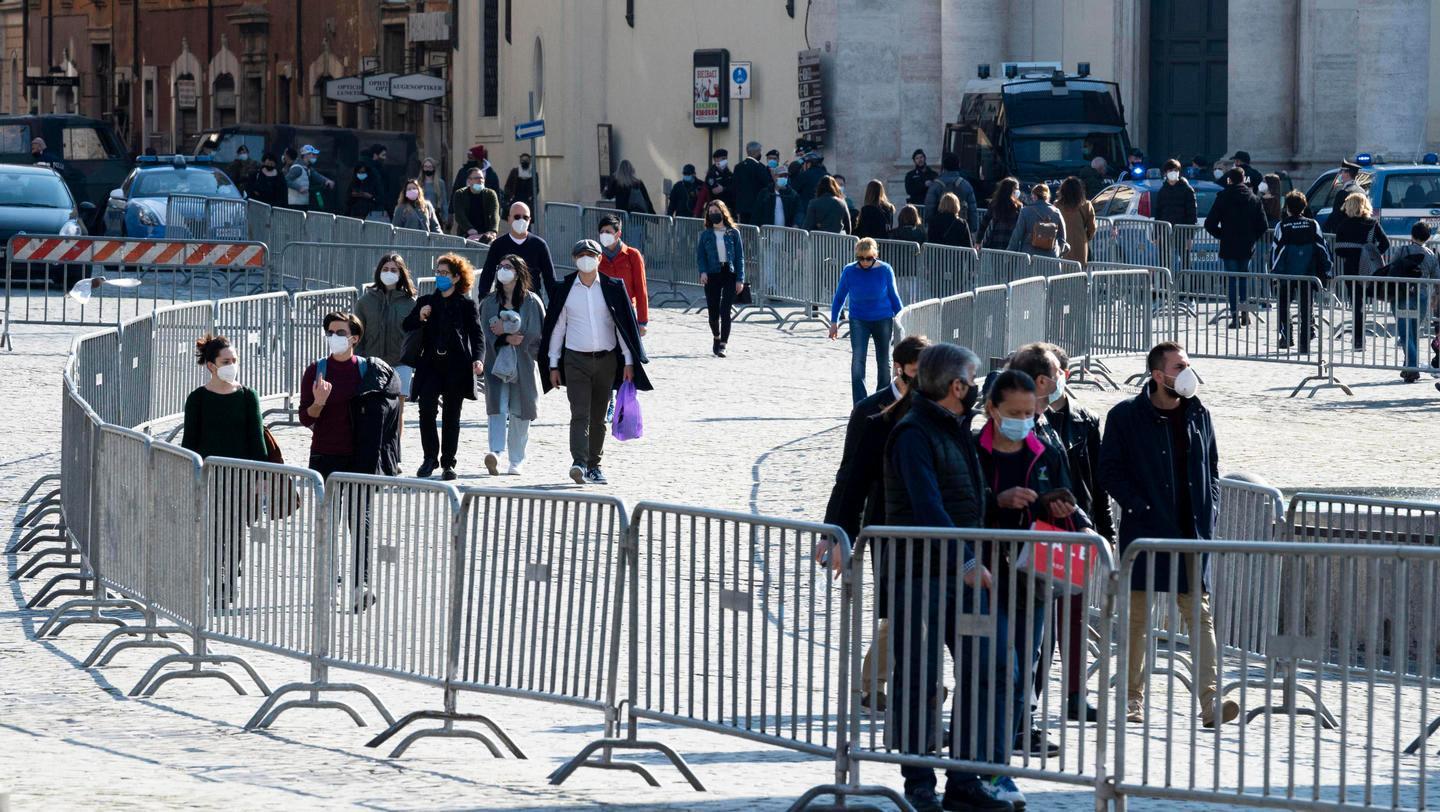 Covid: i governatori non trovano l’accordo, no di Solinas all’Italia tutta arancione 