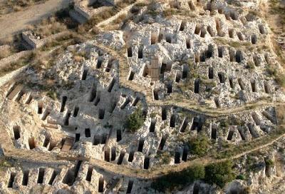 Cagliari, i progressisti: «Comprare Tuvixeddu coi soldi del Recovery» 