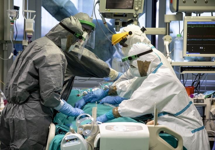 Covid, i nuovi casi superano quota cento, un'altra vittima a Prato