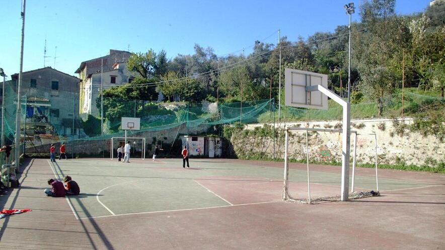 «Giocano a pallone alla Rocca», ma era un gruppo di boy-scout