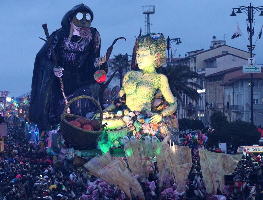 2019: la prima volta di Jacopo Allegrucci fra i carri grandi 