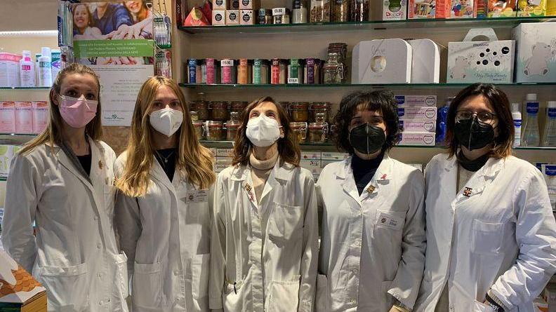 La storica farmacia dell’Assunta lascia la sede di Piazza Martiri