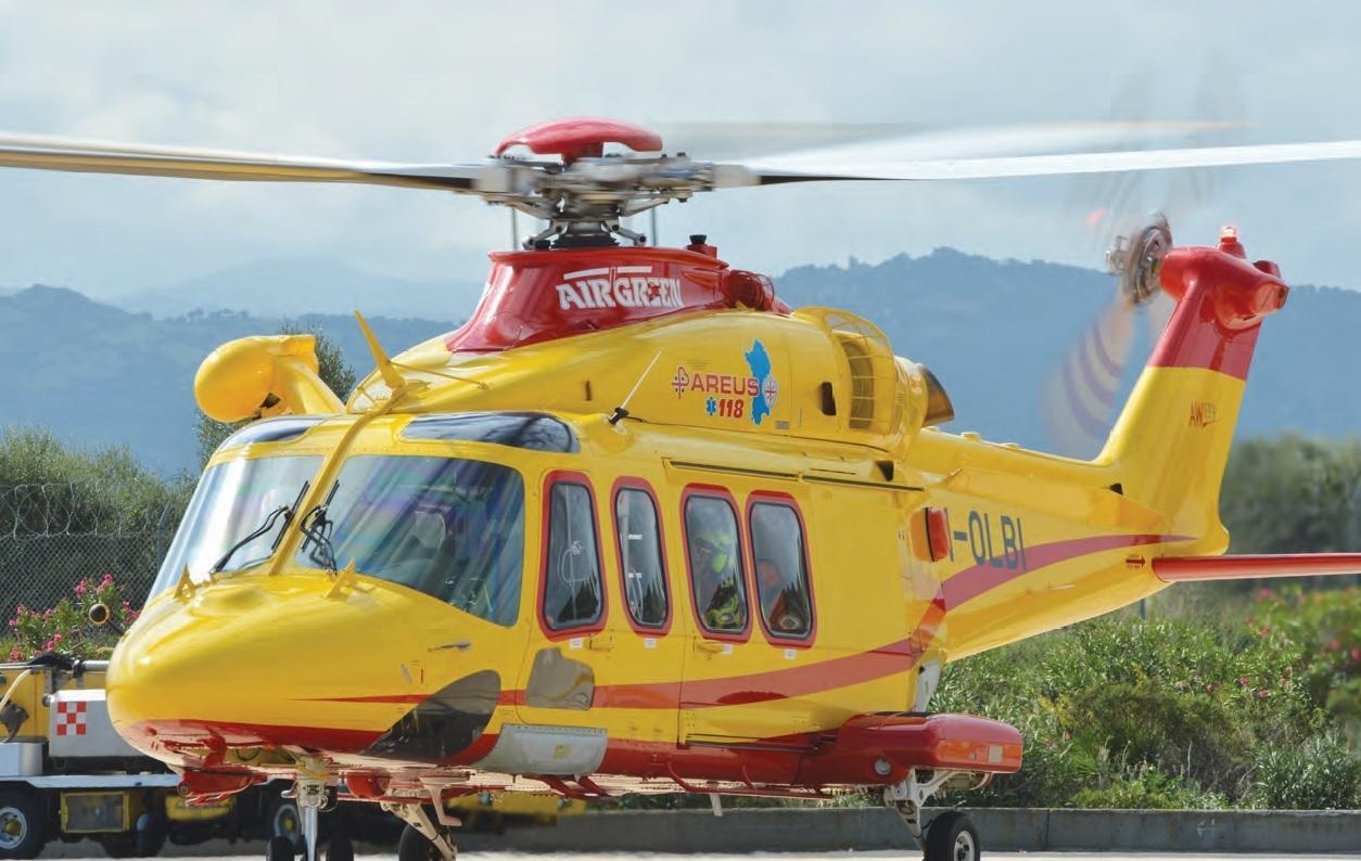 Cade a Capo Caccia, salvato dal 118 