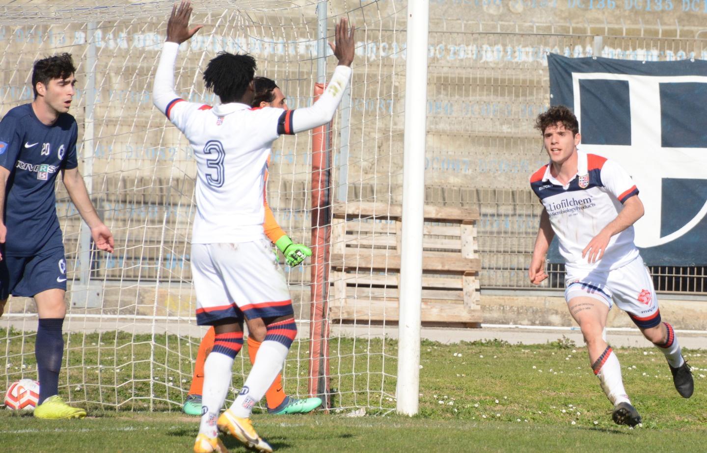 Orgoglio Torres, poker al Carbonia 