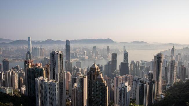 Per deputati Hong Kong obbligo giuramento patriottico a Cina