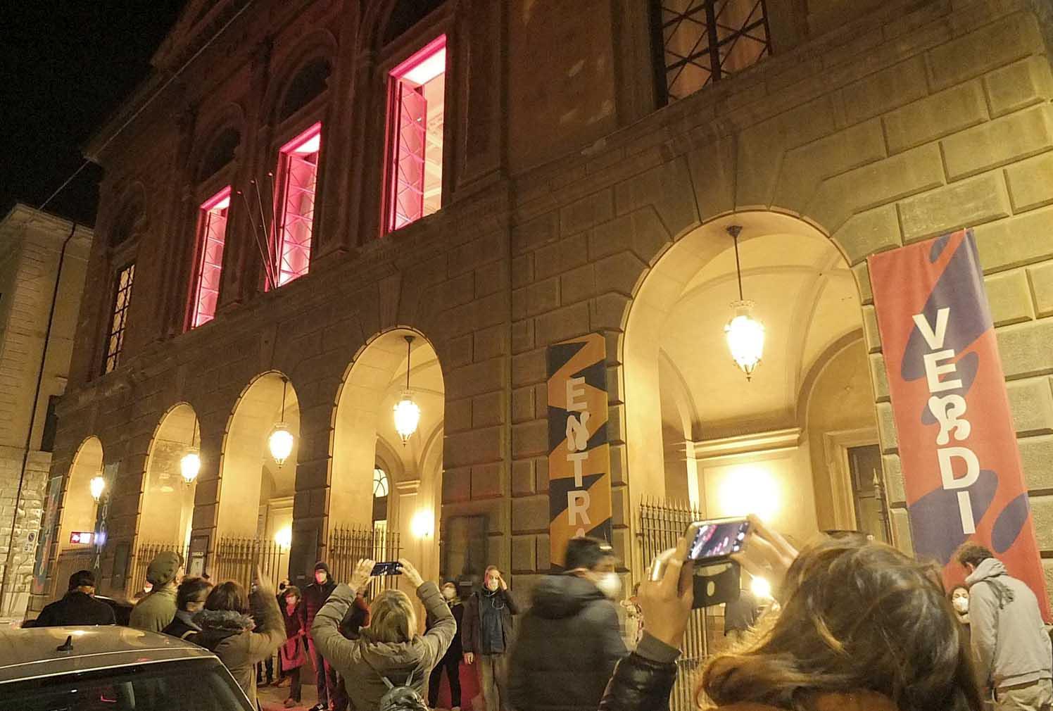 Il Teatro Verdi s’illumina di emozioni e di speranza - Foto
