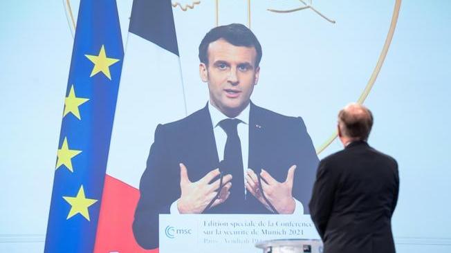 Clima: Macron, legame con pace e sicurezza innegabile