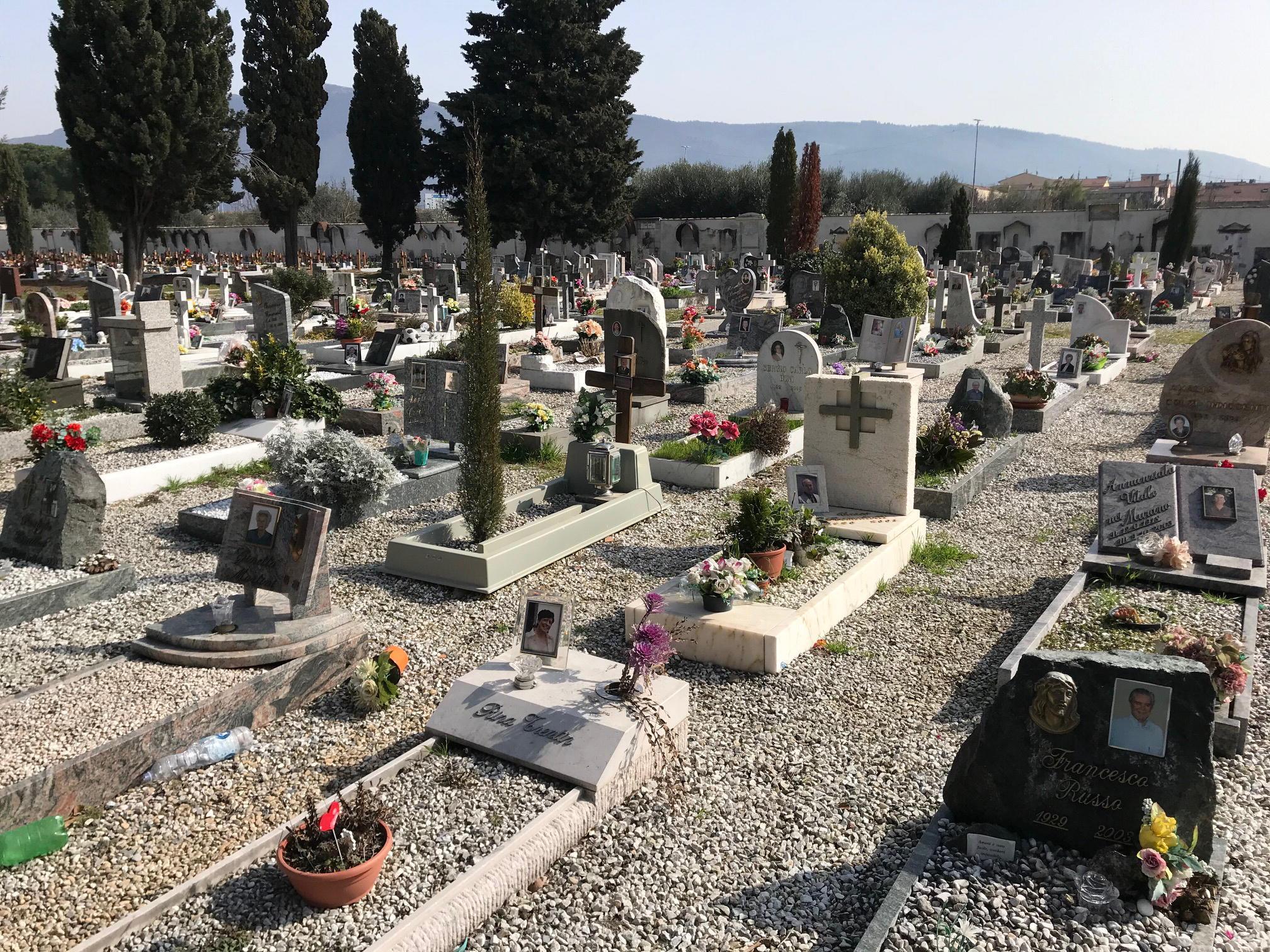 Il cimitero della Chiesanuova (foto Batavia)
