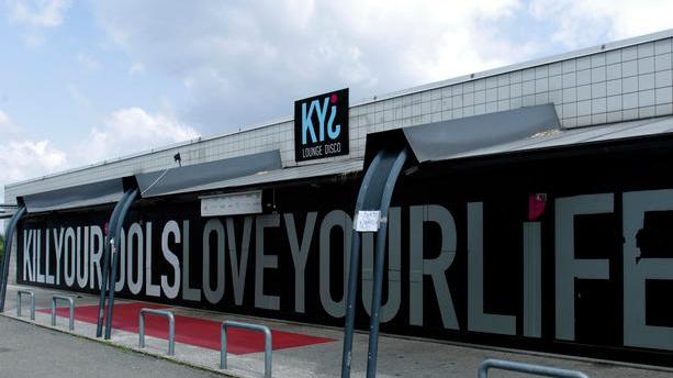 Modena, alcolici a minore: condannato gestore della discoteca Kyi