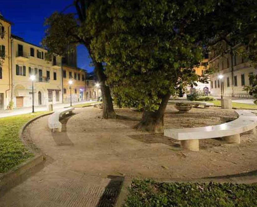 Festa di compleanno ai giardini: sanzionato 
