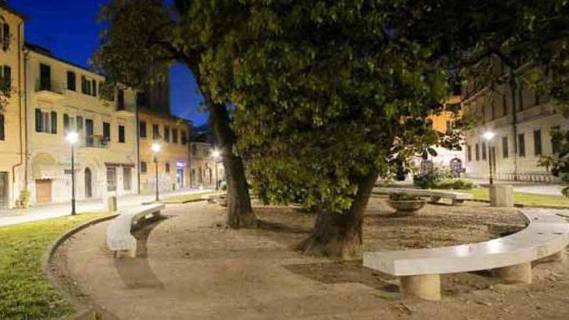 Festa di compleanno ai giardini: sanzionato