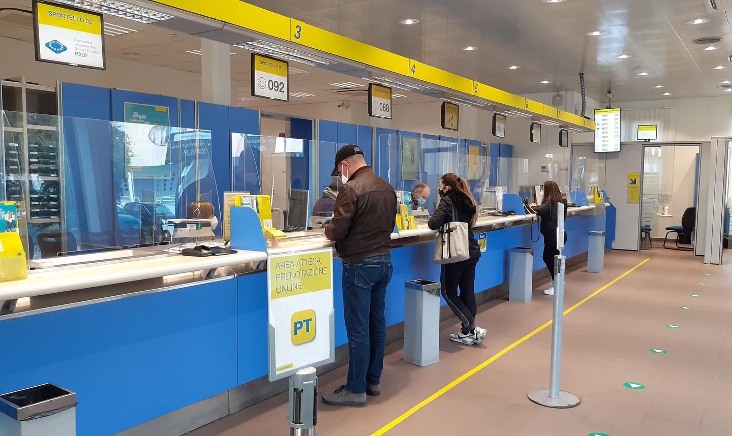 Da oggi il ritiro delle pensioni agli uffici postali