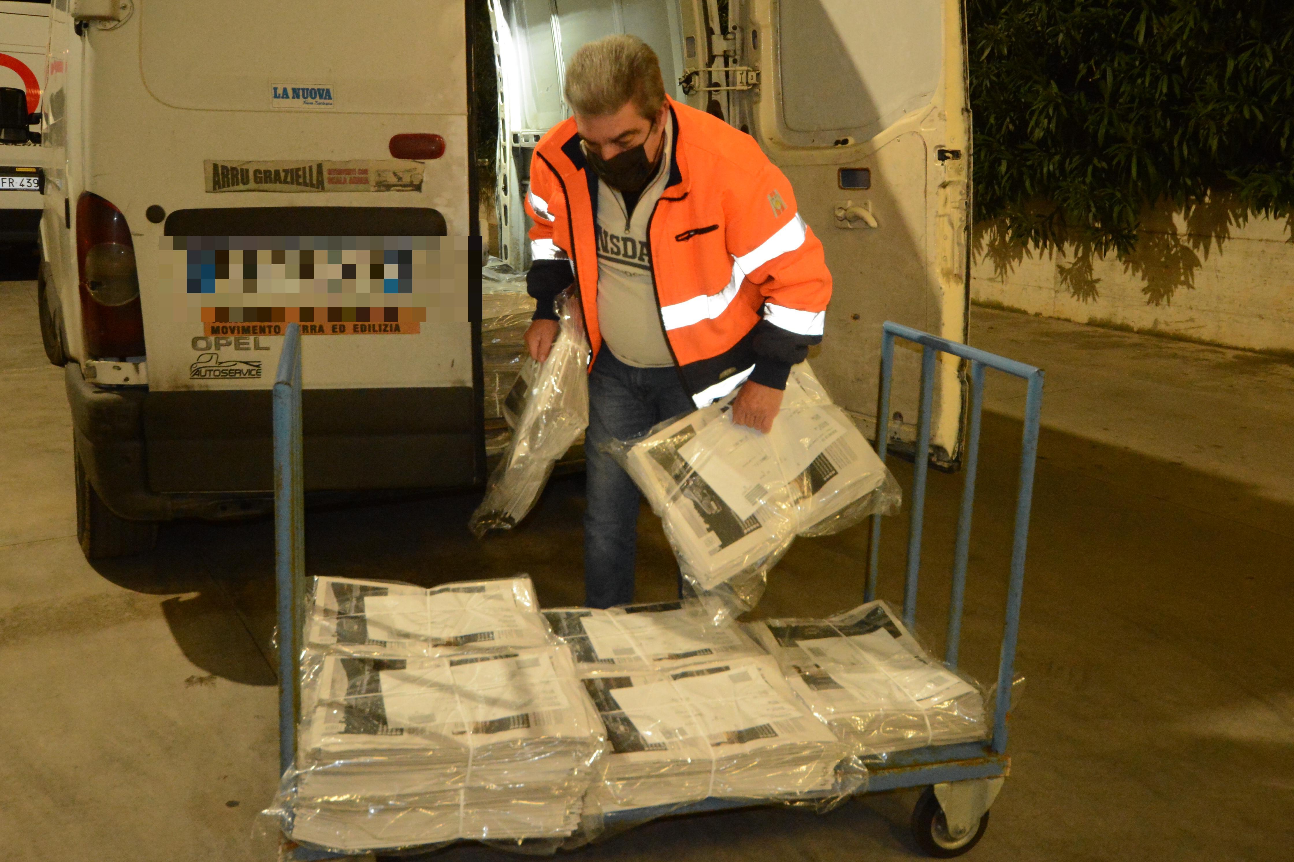 La Nuova Sardegna in edicola il 25 febbraio, l'Istat fotografa la Sardegna: età media 47 anni