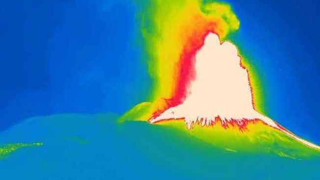 Etna: fontana lava dal Sud-Est, sesto parossismo in 8 giorni