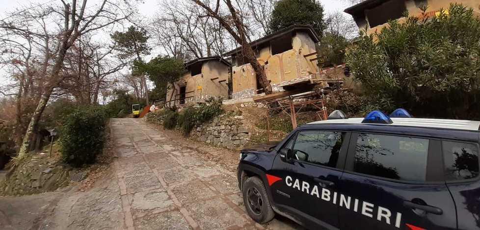 I Forestali sequestrano quattro fabbricati abusivi sui colli di Castelnuovo