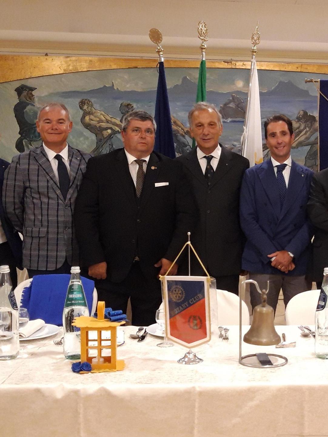 Il dono del Rotary per le case di riposo 