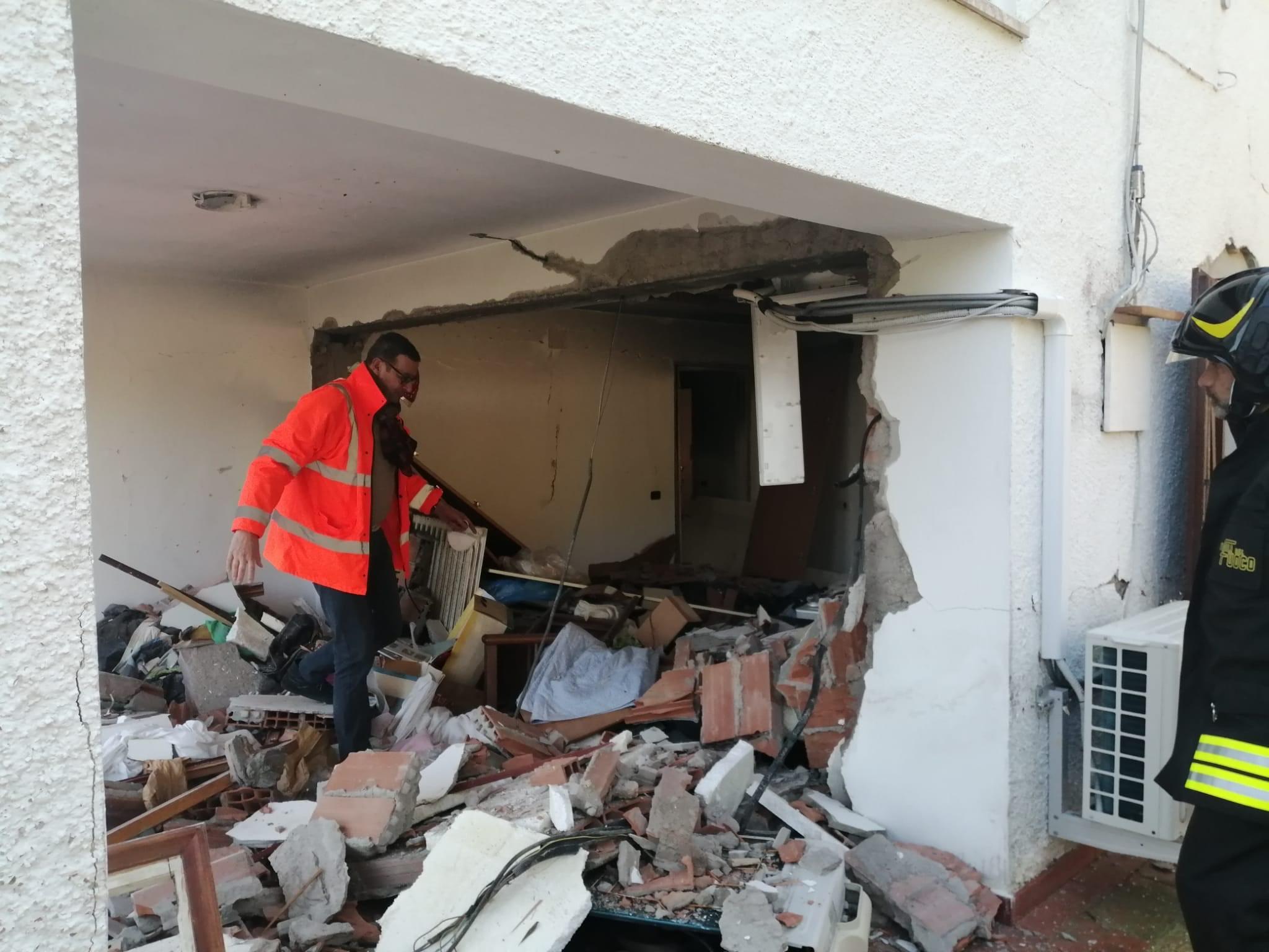 Elba, esplode una villetta: c'è un ferito