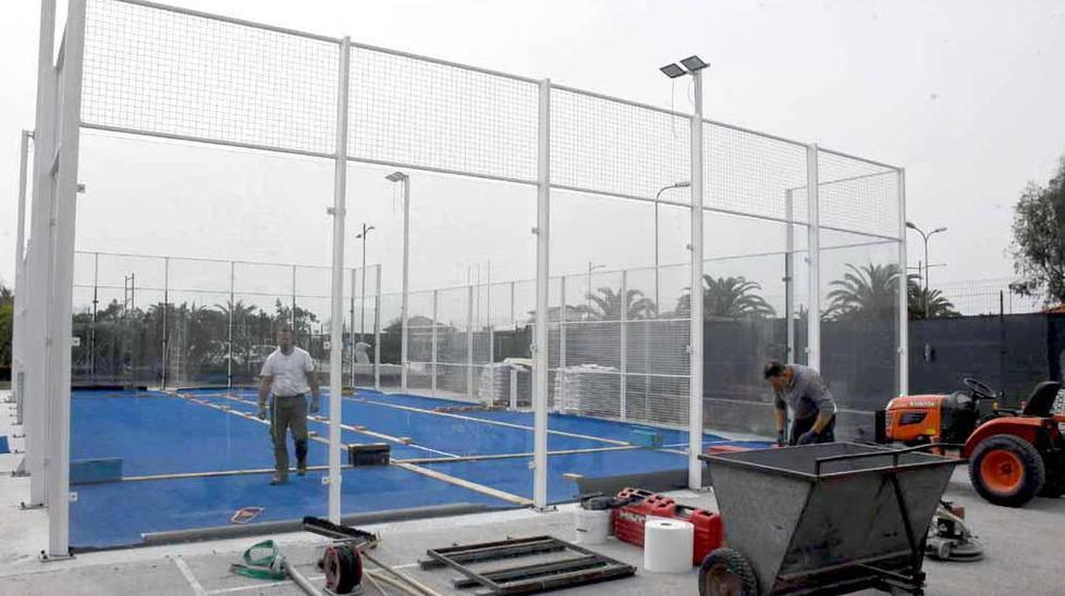 Padel mania: due nuovi campi a Marina 