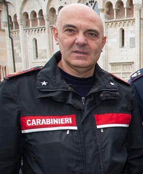 Cade dalla moto durante il servizio morto il carabiniere Massimiliano Tona 
