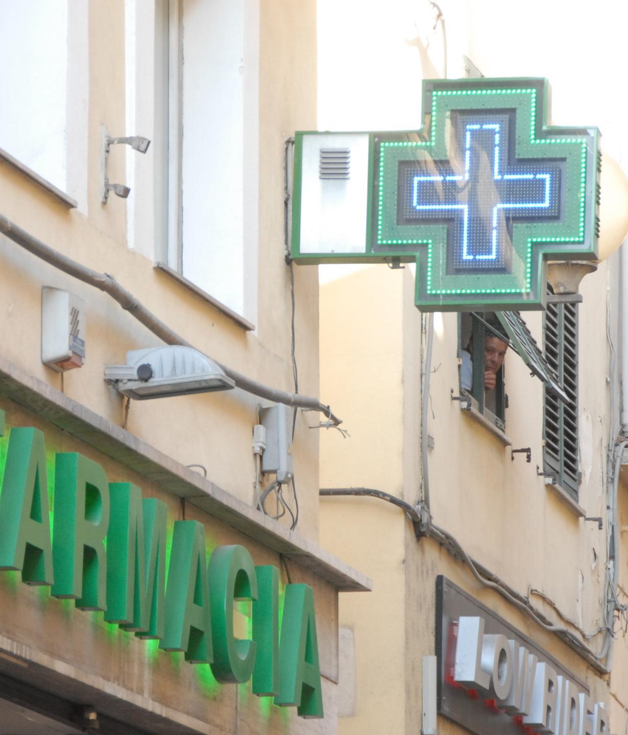 Volontariato anche in farmacia in città raccolti 1100 medicinali