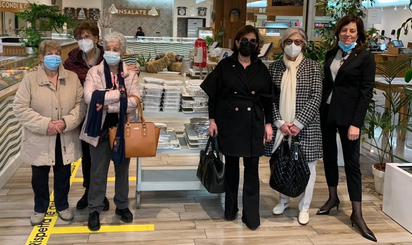 Dal Rotary al Gruppo Vincenziano 200 piatti di zuppa gallurese