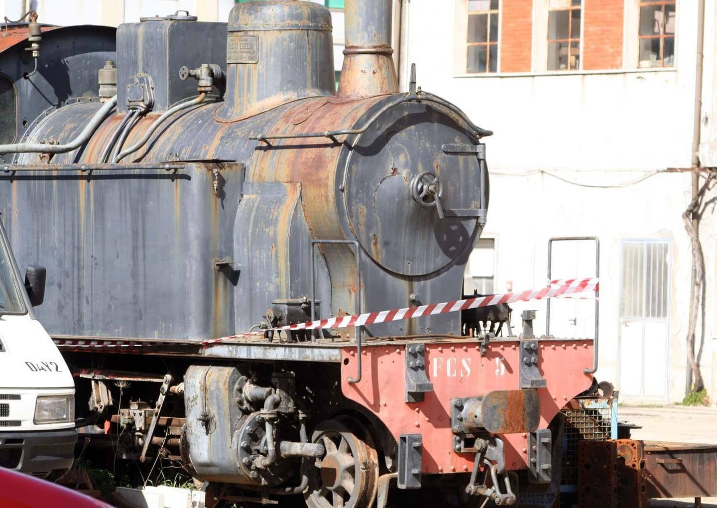 Macomer, incognita dopo il sequestro delle locomotive