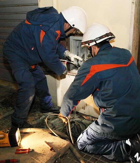 Elettricisti specializzati e operai