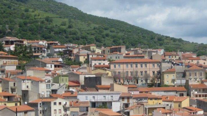 «Dalla Regione ristori aggiuntivi dopo il nuovo lockdown a Bono»